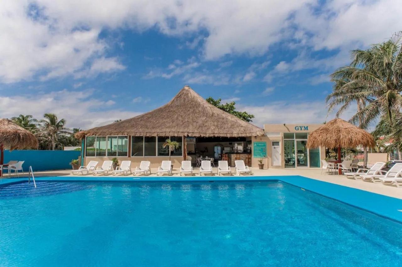 Paradise Beachfront & Nightlife Heart Κανκούν Εξωτερικό φωτογραφία