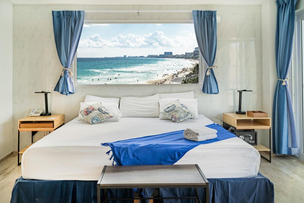 Paradise Beachfront & Nightlife Heart Κανκούν Εξωτερικό φωτογραφία