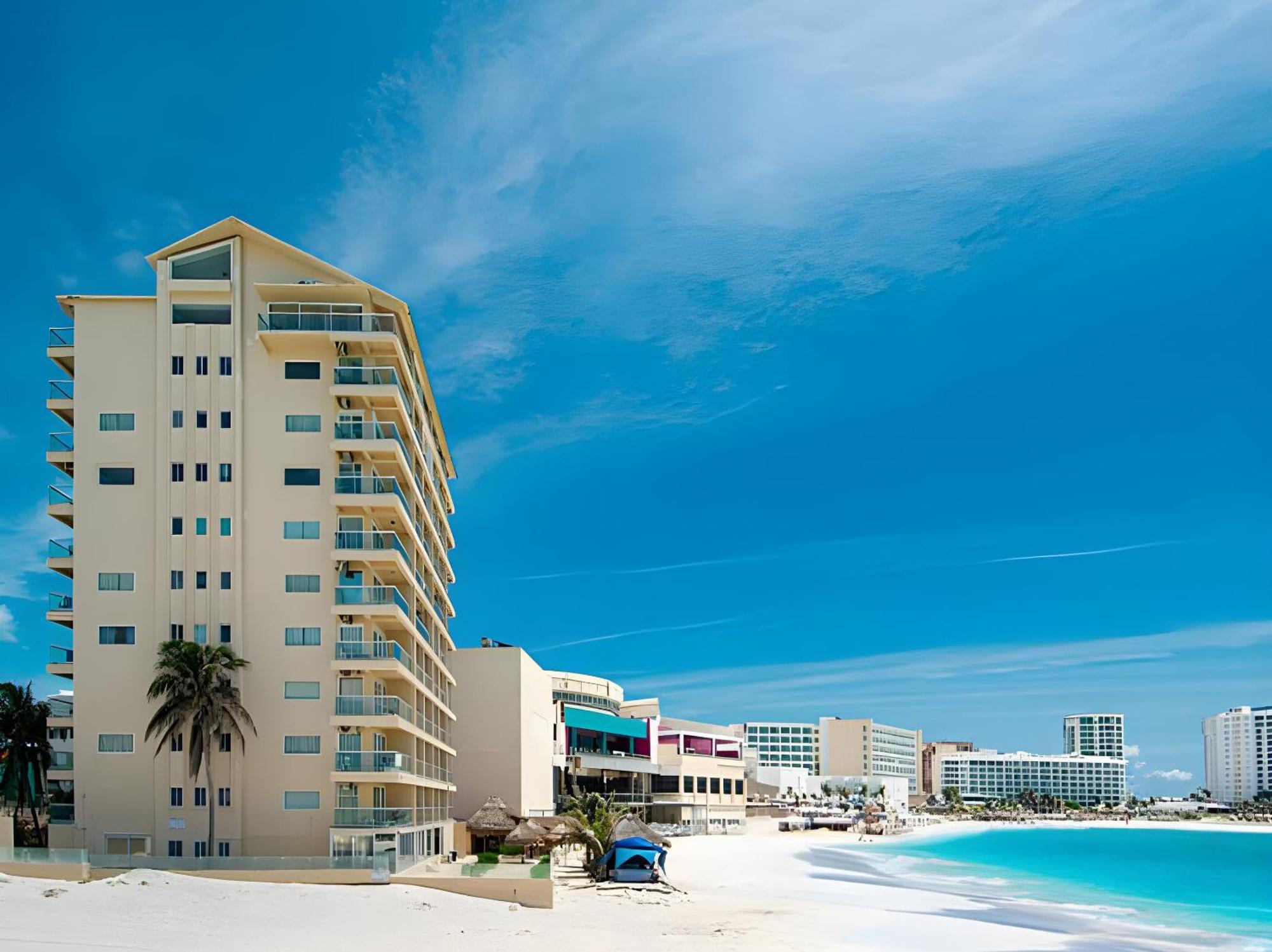 Paradise Beachfront & Nightlife Heart Κανκούν Εξωτερικό φωτογραφία