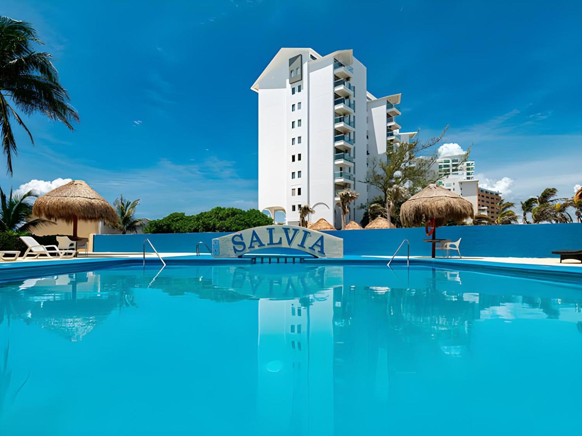 Paradise Beachfront & Nightlife Heart Κανκούν Εξωτερικό φωτογραφία