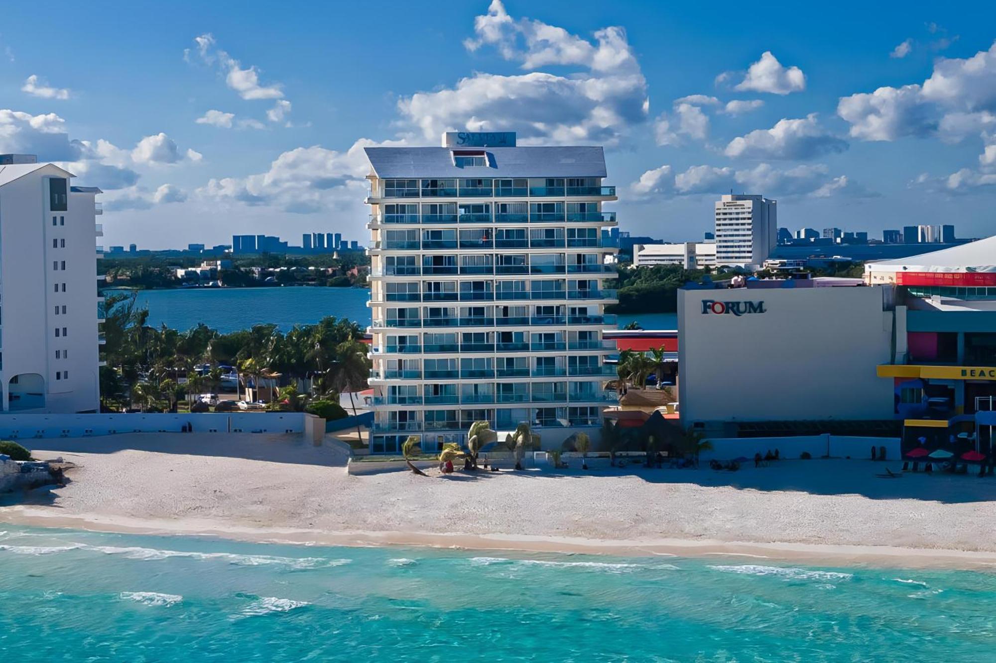 Paradise Beachfront & Nightlife Heart Κανκούν Εξωτερικό φωτογραφία