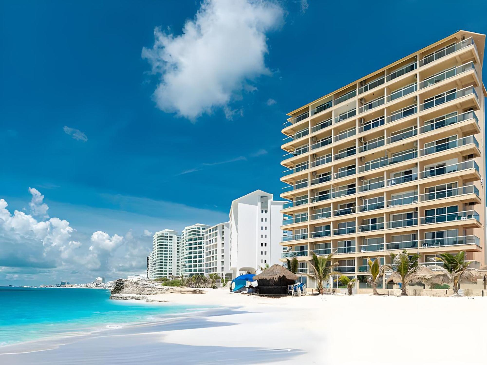 Paradise Beachfront & Nightlife Heart Κανκούν Εξωτερικό φωτογραφία